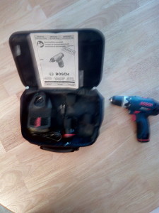 Bosch 12 volt Drill